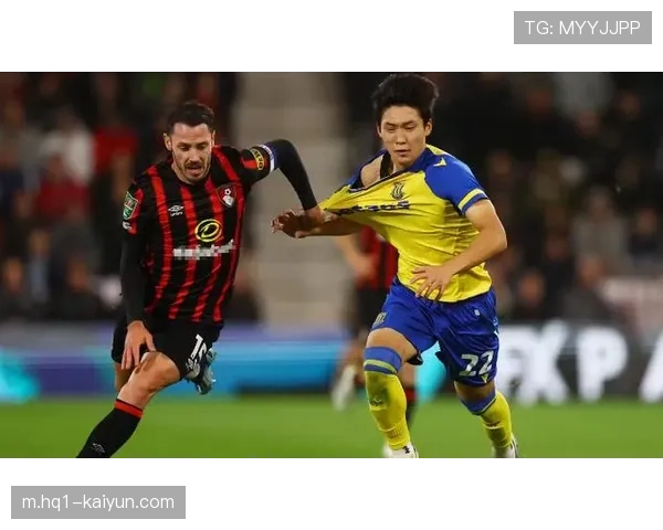 裴峻浩斯托克城英冠表现获认可 年轻边路多面手战术价值提升